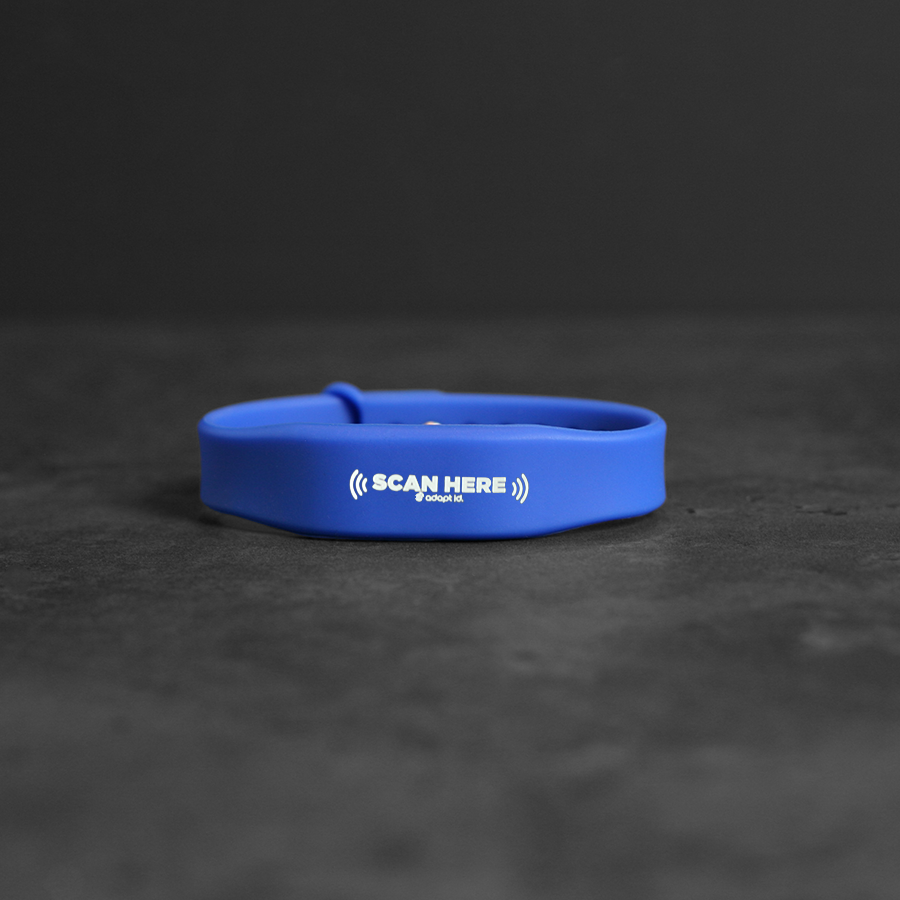 Contactless Silicone Blue Wristband With 'Scan Here' Wording