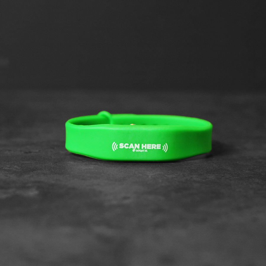 Contactless Silicone Green Wristband With 'Scan Here' Wording