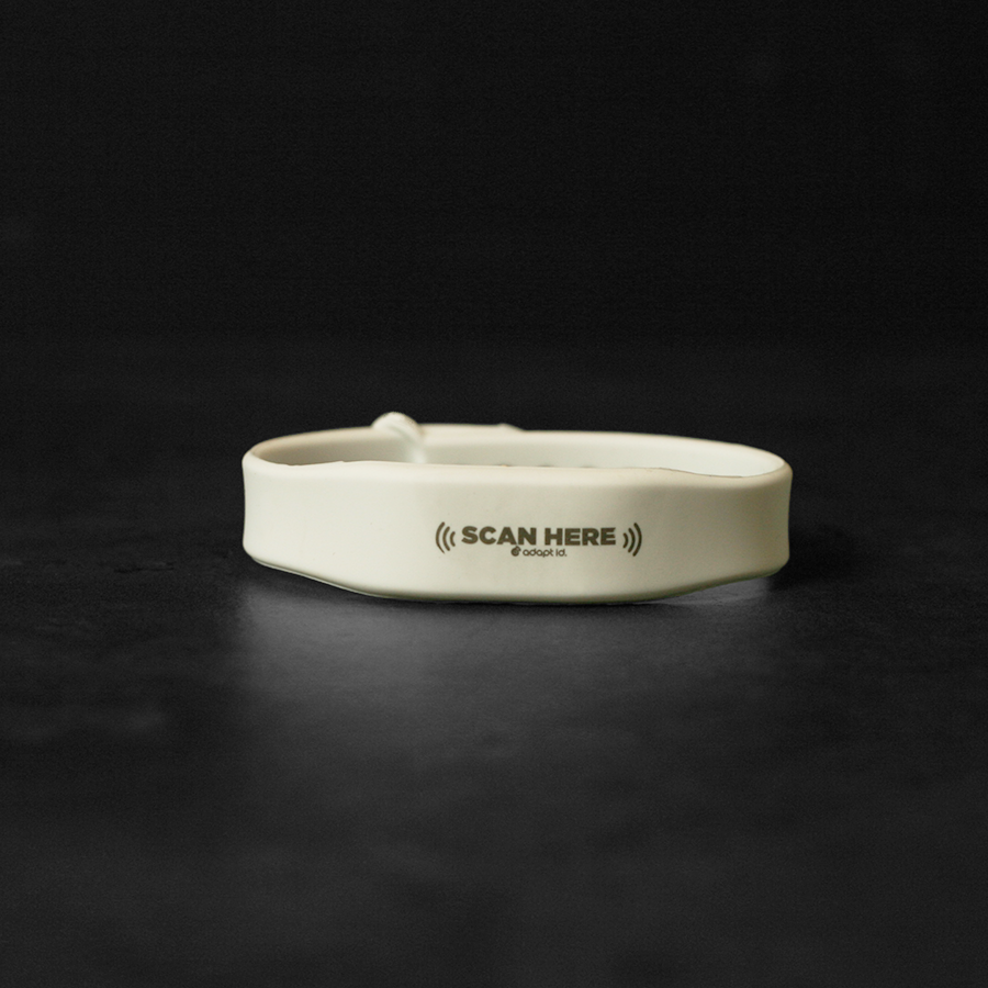 Contactless Silicone White Wristband With 'Scan Here' Wording